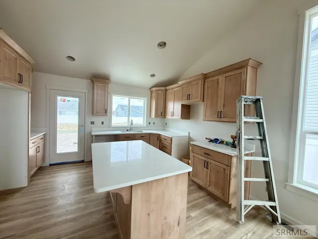 $399,900 | 1082 Alpine Avenue, Chubbuck, ID 83202