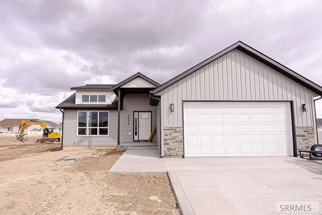 $399,900 | 1082 Alpine Avenue, Chubbuck, ID 83202