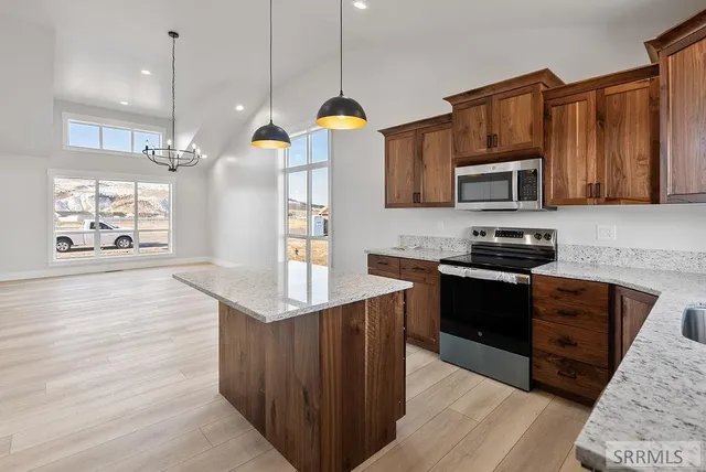 $399,900 | 1082 Alpine Avenue, Chubbuck, ID 83202