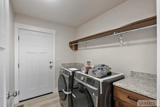 $399,900 | 1082 Alpine Avenue, Chubbuck, ID 83202