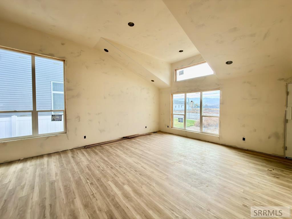 1082 Alpine Avenue Chubbuck, ID 83202 - Photo 4 of 31