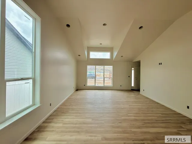 $399,900 | 1082 Alpine Avenue, Chubbuck, ID 83202