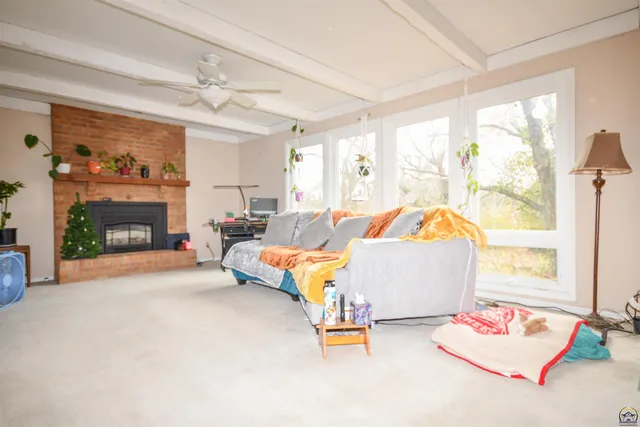 $310,000 | 715 Northwest 35th Street, Topeka, KS 66617