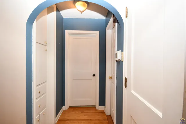 $310,000 | 715 Northwest 35th Street, Topeka, KS 66617