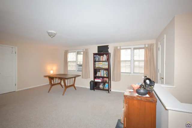 $310,000 | 715 Northwest 35th Street, Topeka, KS 66617