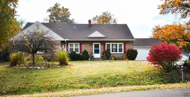 $310,000 | 715 Northwest 35th Street, Topeka, KS 66617