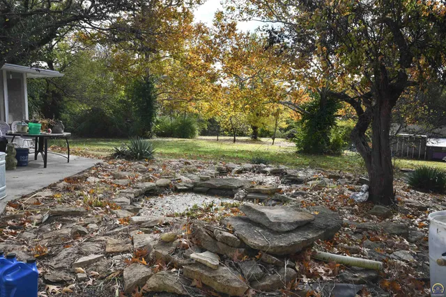 $310,000 | 715 Northwest 35th Street, Topeka, KS 66617