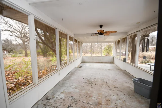 $310,000 | 715 Northwest 35th Street, Topeka, KS 66617