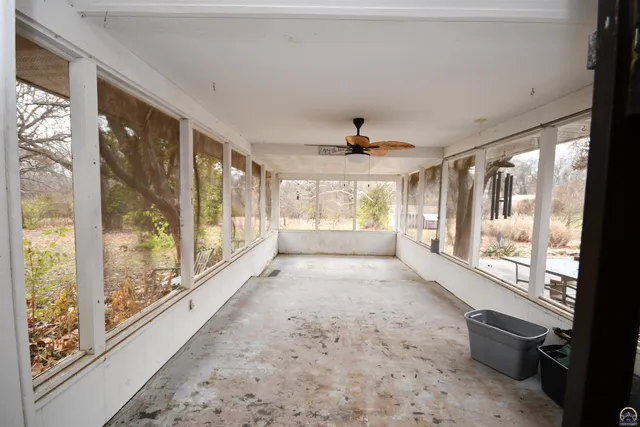 $310,000 | 715 Northwest 35th Street, Topeka, KS 66617