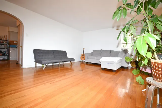 $310,000 | 715 Northwest 35th Street, Topeka, KS 66617