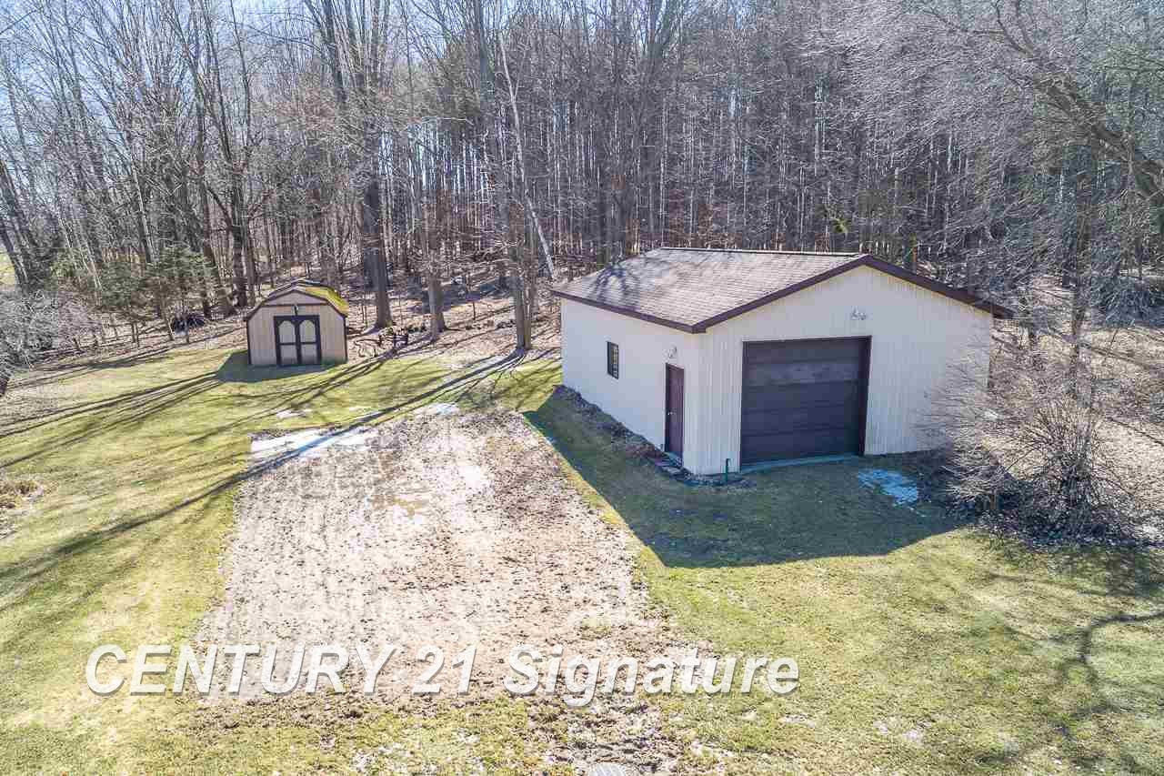 11625 Frost Road Freeland, MI 48623 - Photo 24 of 24