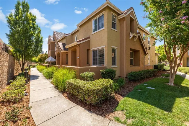 $449,500 | 1406 Dante Circle, Roseville, CA 95678