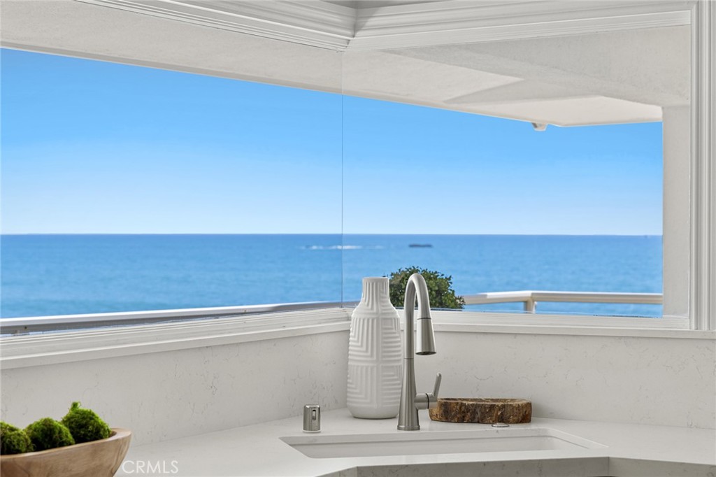 326 Boca Del Canon San Clemente, CA 92672 - Photo 17 of 69 a close up of a sink