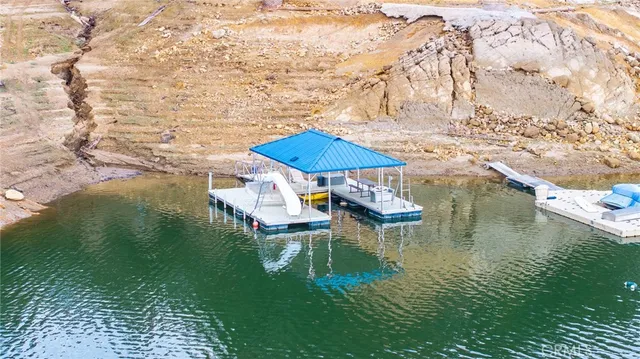 $1,275,000 | 8744 Bluff Court, Bradley, CA 93426