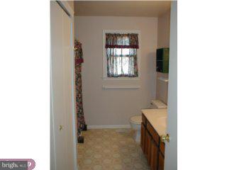 1021 Rill Road Reading, PA 19606 - Photo 5 of 6 Gallery Image 5
