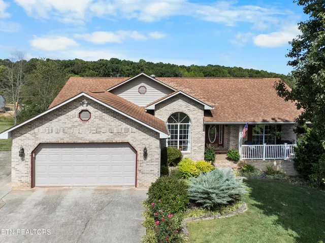 $775,000 | 101 Ostenbarker Street, Maryville, TN 37804