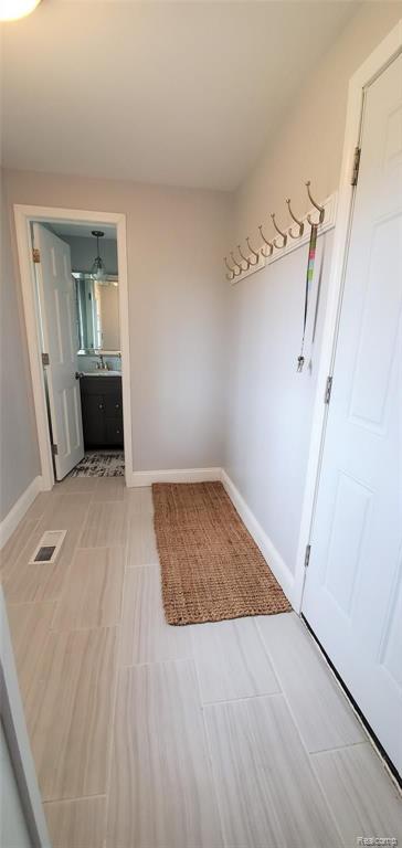 344 Orchardale Drive Rochester Hills, MI 48309 - Photo 16 of 20