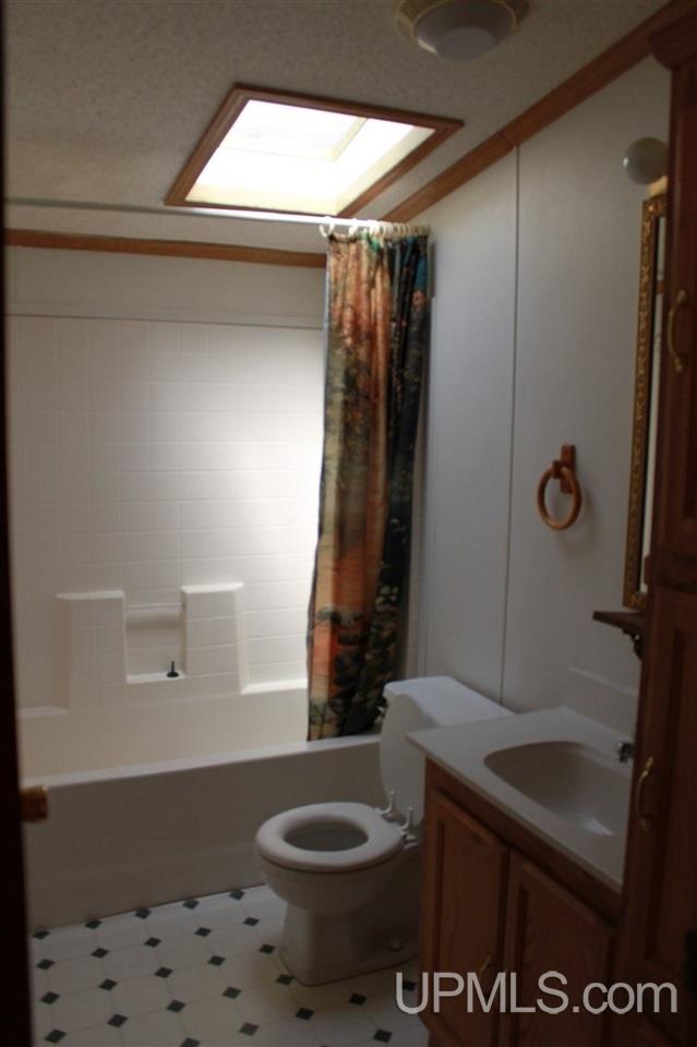 17425 Co Road Wilson, MI 49896 - Photo 4 of 23