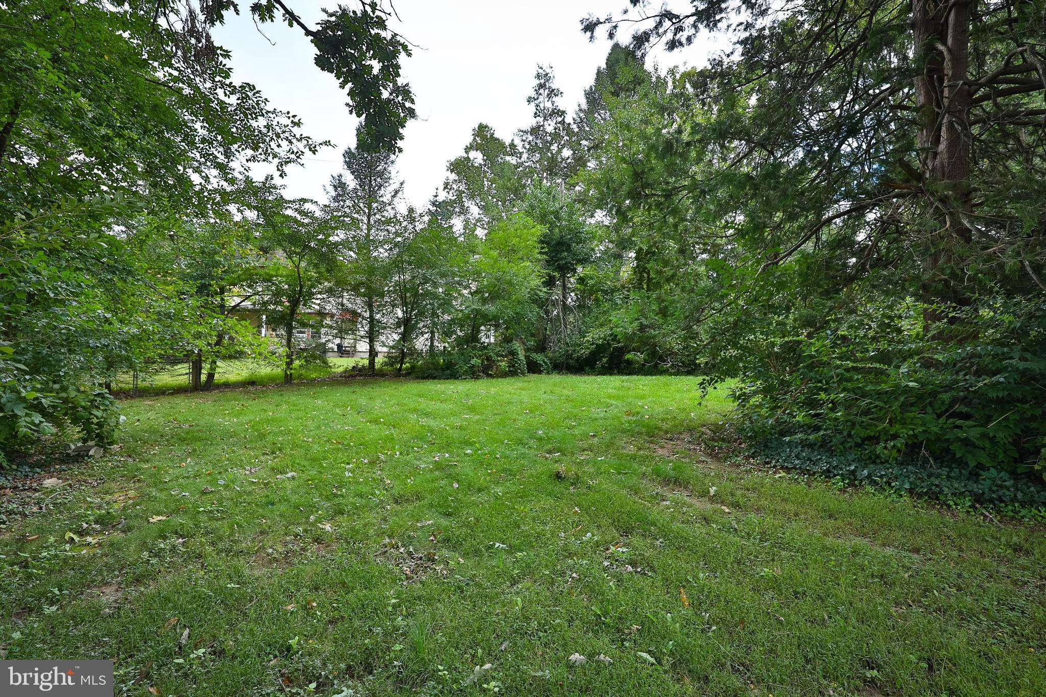 135 Reiffs Mill Road Ambler, PA 19002 - Photo 25 of 27 Backyard