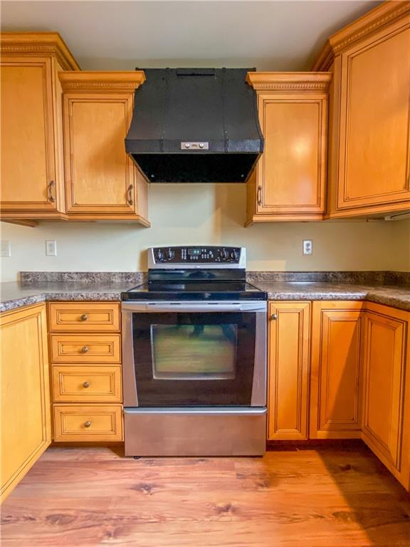 726 Spruce Street Rochester, PA 15074 - Photo 8 of 23