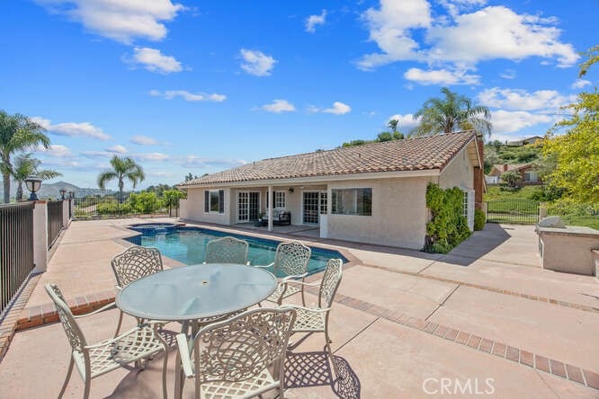 2039 Channelford Road Westlake Village, CA 91361 - Photo 15 of 59