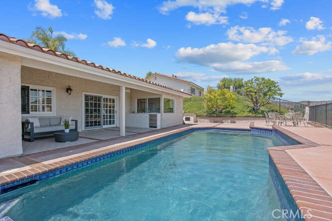 2039 Channelford Road Westlake Village, CA 91361 - Photo 20 of 59