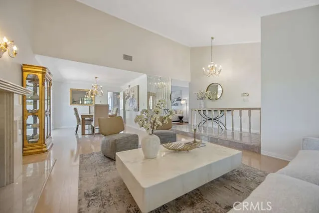 $1,795,000 | 2039 Channelford Road, Westlake Village, CA 91361