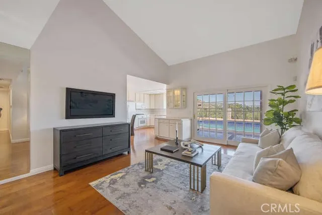 $1,795,000 | 2039 Channelford Road, Westlake Village, CA 91361