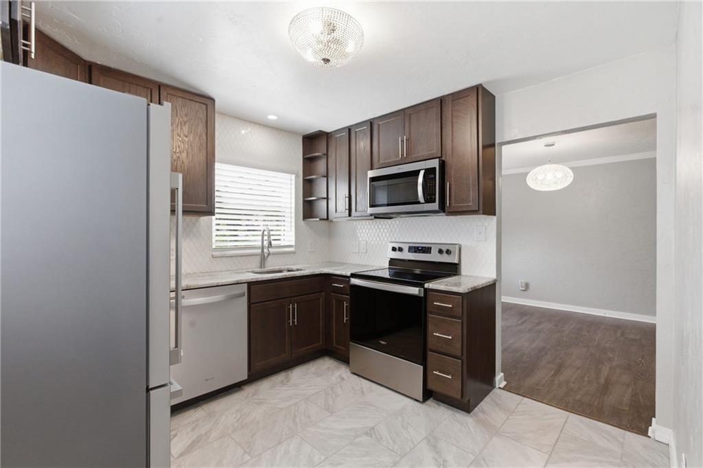 4952 McAnulty Road Pittsburgh, PA 15236 - Photo 16 of 32 Gallery Image 16