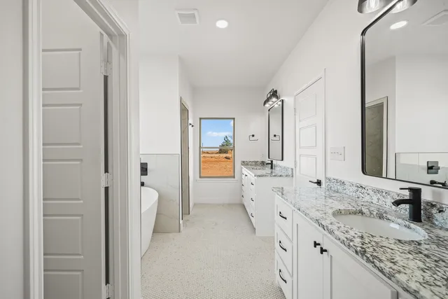 $385,000 | 4062 Hawk Road, Ropesville, TX 79358