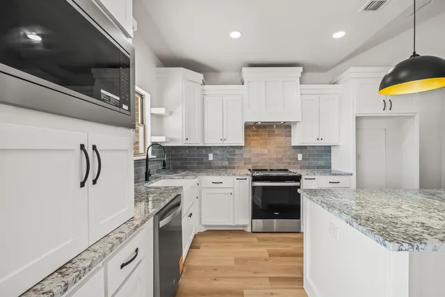 $385,000 | 4062 Hawk Road, Ropesville, TX 79358