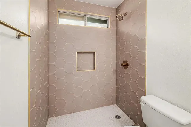 $1,895 | 16816 Jaron Drive, Manor, TX 78653