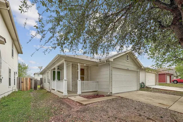 $1,895 | 16816 Jaron Drive, Manor, TX 78653