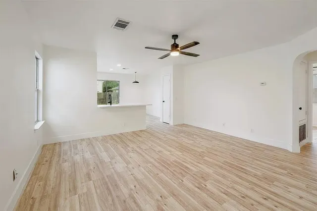 $1,895 | 16816 Jaron Drive, Manor, TX 78653