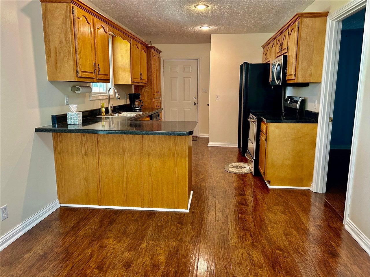 2999 Colesbend Road Smiths Grove, KY 42171 - Photo 6 of 25 Gallery Image 6