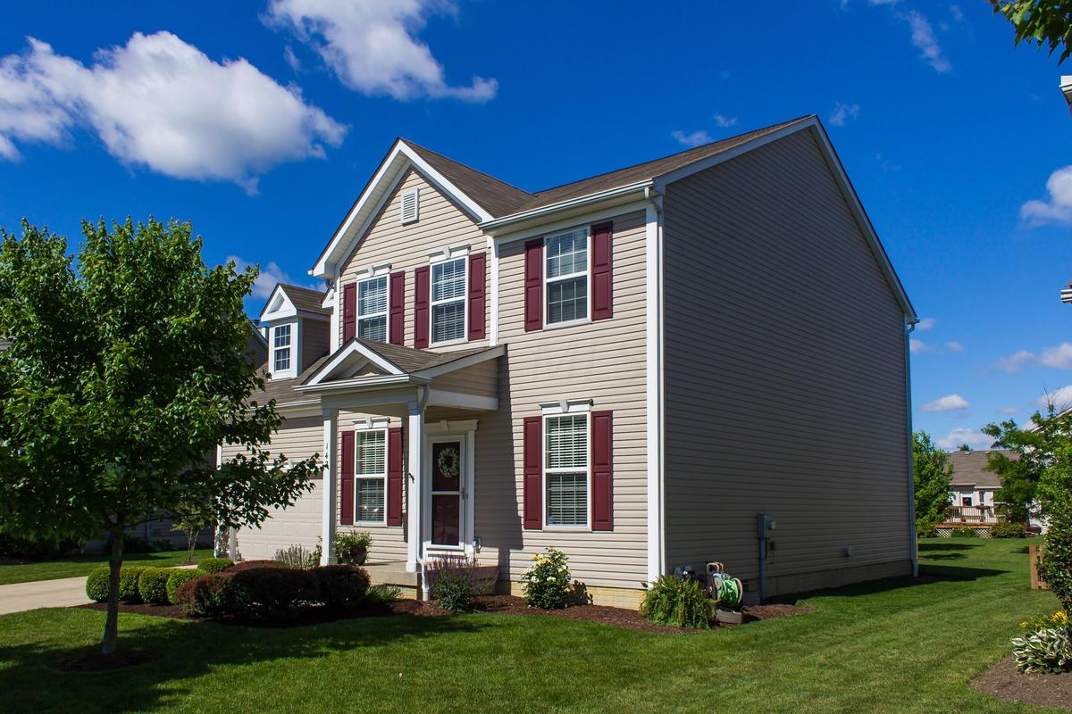 142 Stockard Loop Delaware, OH 43015 - Photo 3 of 40 Gallery Image 3