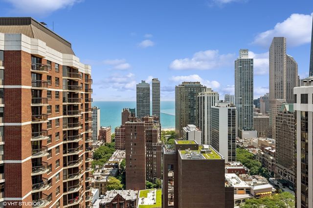 $347,000 | 1122 North Dearborn Street, Unit 12D, Chicago, IL 60610
