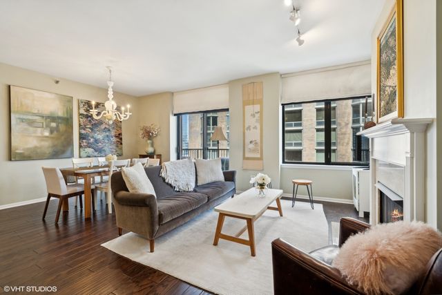 $347,000 | 1122 North Dearborn Street, Unit 12D, Chicago, IL 60610