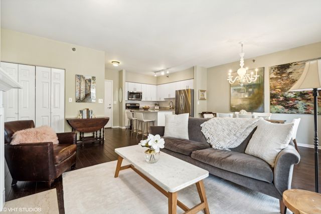 $347,000 | 1122 North Dearborn Street, Unit 12D, Chicago, IL 60610