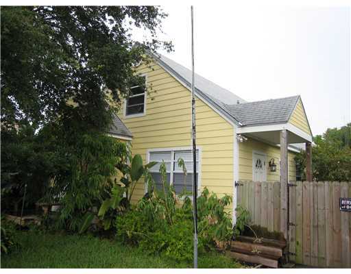 41 Silver Beach Road Riviera Beach, FL 33403 - Photo 1 of 1 Primary Photo