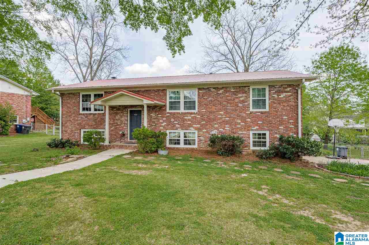 521 Rayburn Road Hoover, AL 35226 - Photo 1 of 47