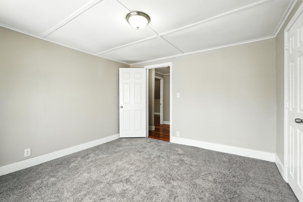 782 Sumner Avenue Springfield, MA 01108 - Photo 13 of 33