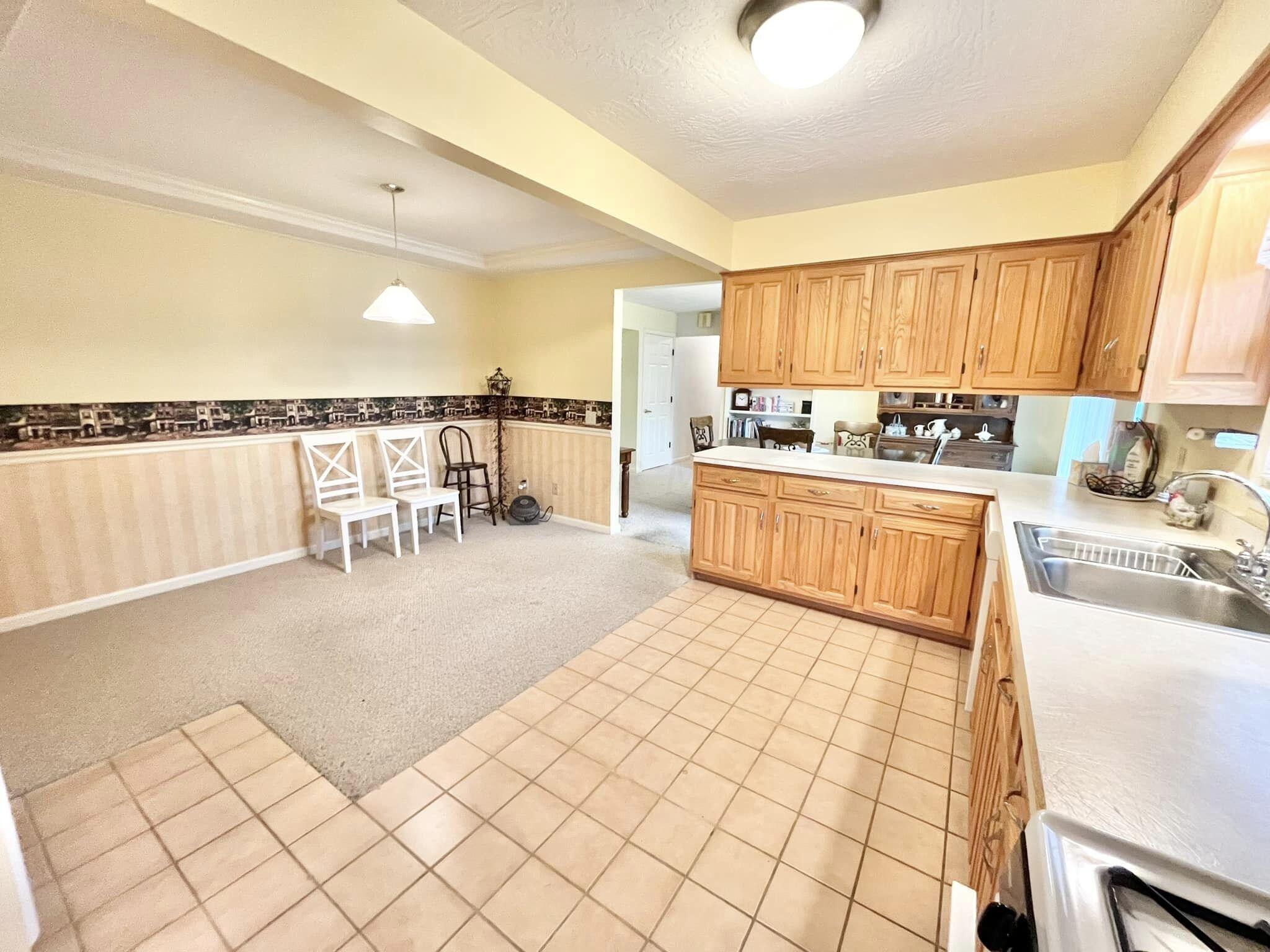 134 Columbus Road Fredericktown, OH 43019 - Photo 5 of 30 5
