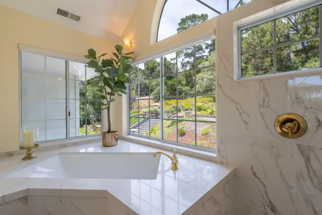 $2,250,000 | 6 Huckleberry Court, Monterey, CA 93940