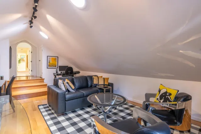 $2,250,000 | 6 Huckleberry Court, Monterey, CA 93940