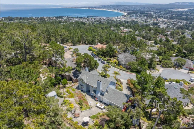 $2,250,000 | 6 Huckleberry Court, Monterey, CA 93940