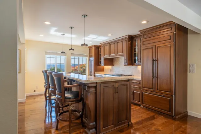 $2,250,000 | 6 Huckleberry Court, Monterey, CA 93940