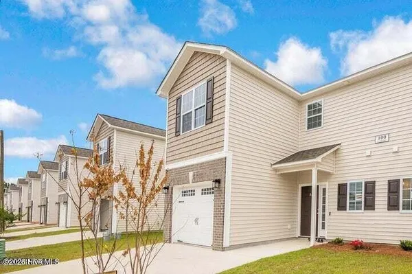 $1,950 | 3509 Richter Way, Unit B, Greenville, NC 27834