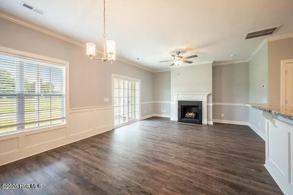 $1,950 | 3509 Richter Way, Unit B, Greenville, NC 27834