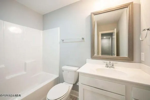 $1,950 | 3509 Richter Way, Unit B, Greenville, NC 27834